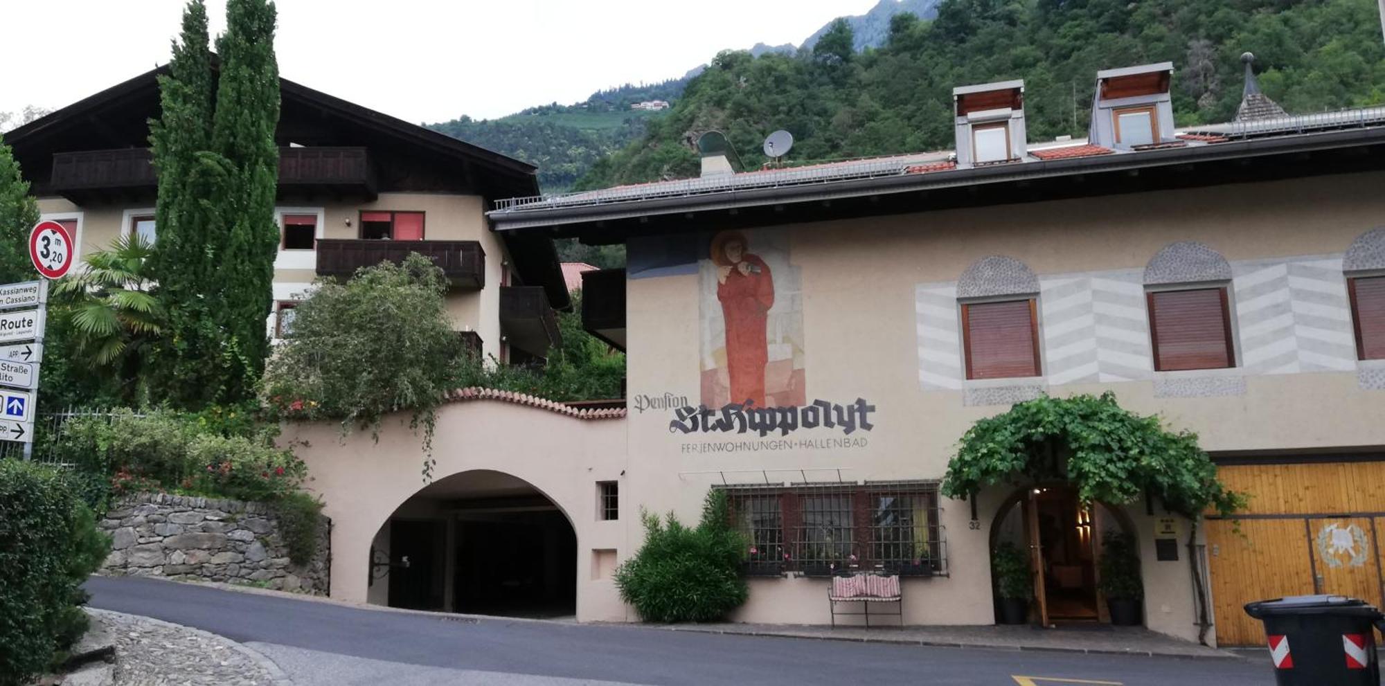 Ferienwohnungen St Hippolyt Mit Hallenbad Lagundo Εξωτερικό φωτογραφία