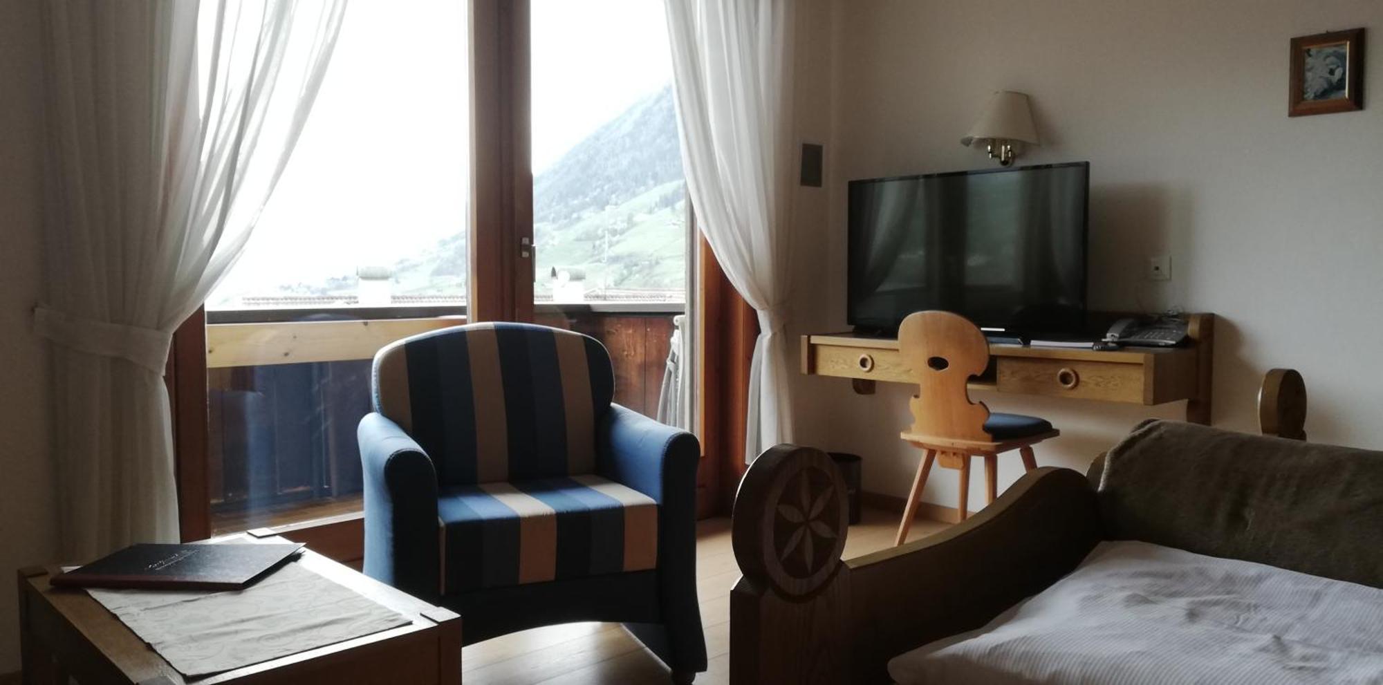 Ferienwohnungen St Hippolyt Mit Hallenbad Lagundo Εξωτερικό φωτογραφία