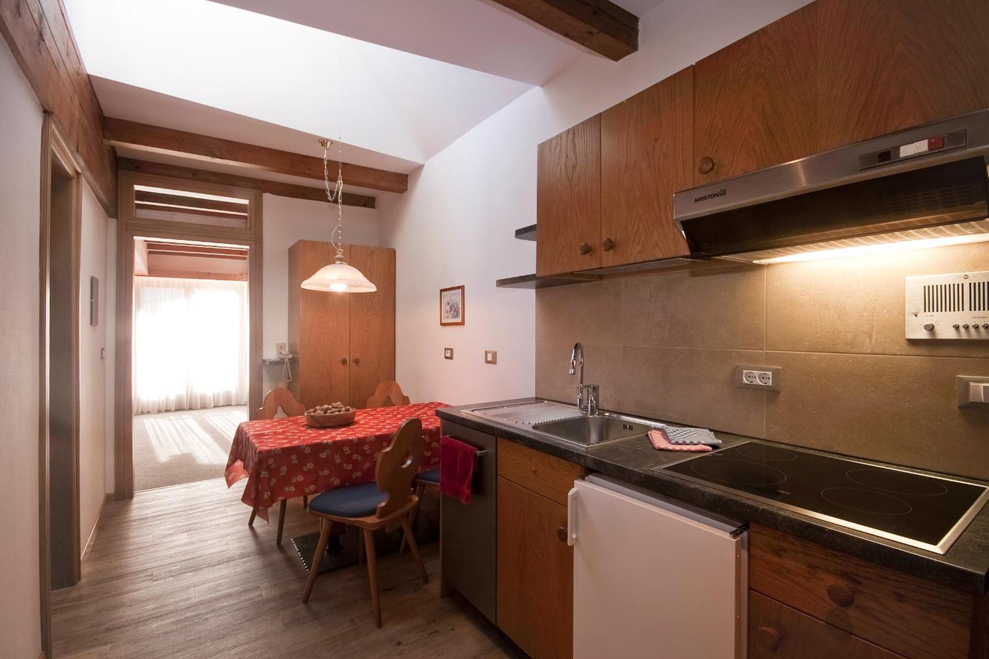 Ferienwohnungen St Hippolyt Mit Hallenbad Lagundo Εξωτερικό φωτογραφία